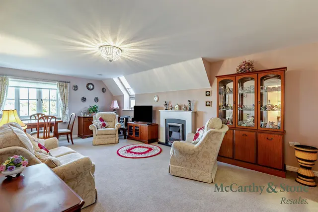 Parsonage Barn Lane, Ringwood, BH24, photo 2