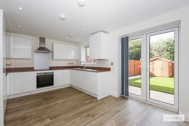 Photo 2 — Meadow House Drive, COVENTRY