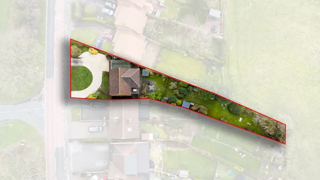 Aldridge Road, Streetly, B74, photo 3