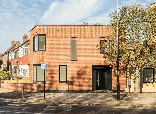 Ackroyd Road, Honor Oak, SE23, photo 1