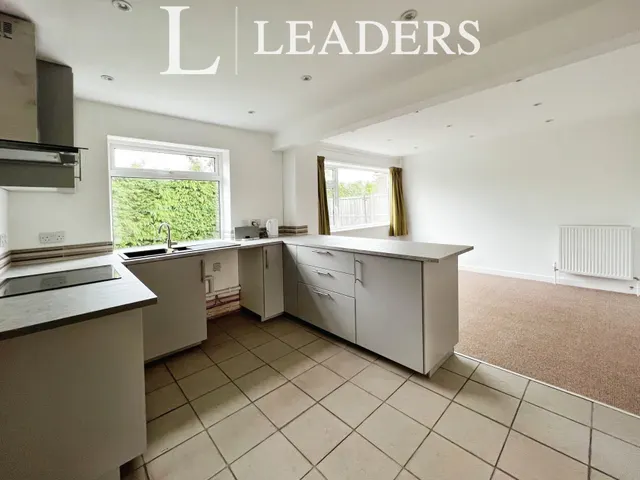 Exeter Close, Bourne, PE10, photo 3