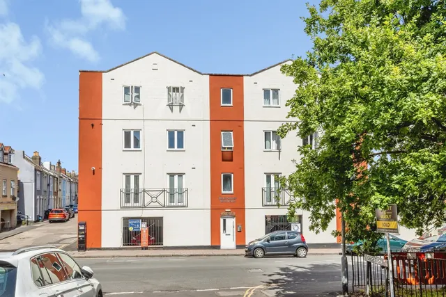 North Street, Southville, Bristol, photo 1