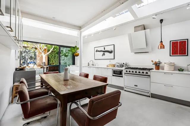 Terrace Road, London, E9, photo 3
