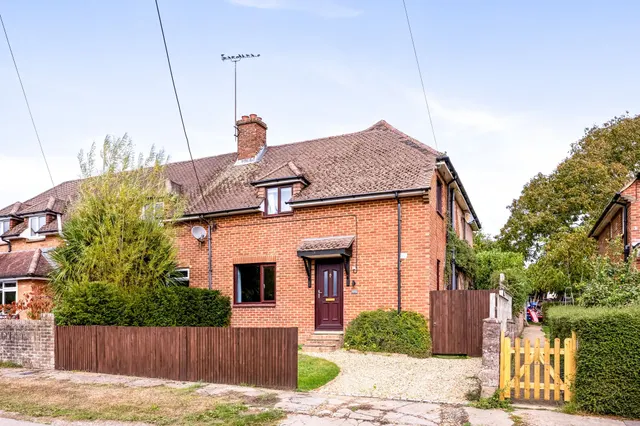 Lodgelands, Ardingly, RH17, photo 1