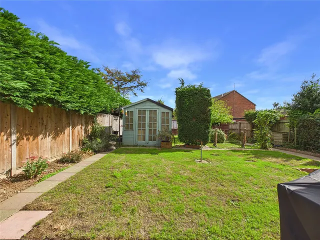 Dains Place, Trimley St. Mary, IP11, photo 2