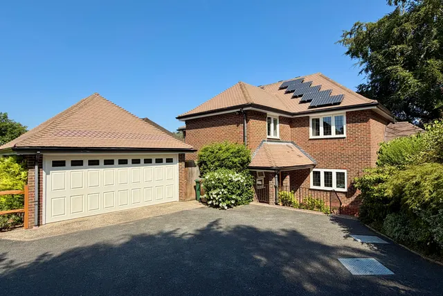 Hethersett Close, Reigate, RH2, photo 1