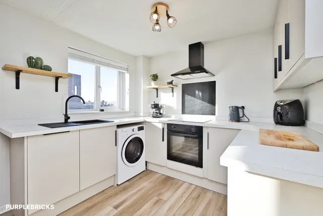 George Street, Glastonbury, BA6, photo 3