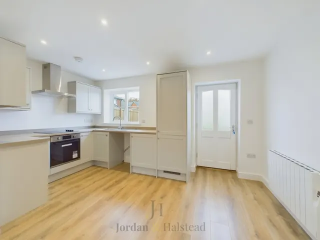 Photo 3 — Blakemere Lane, Norley, Frodsham, Cheshire, WA6 6NR