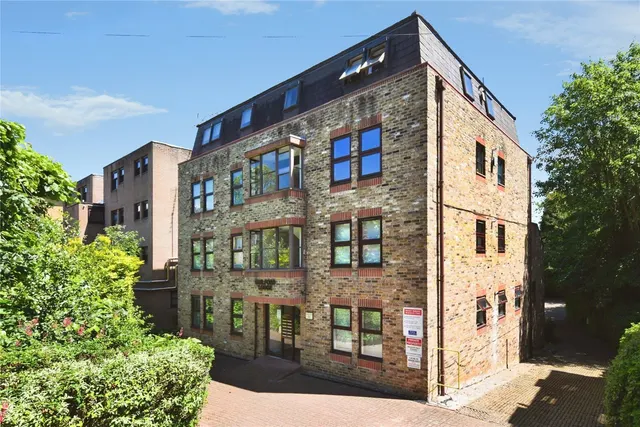 Queens Road, Brentwood, Essex, CM14, photo 1
