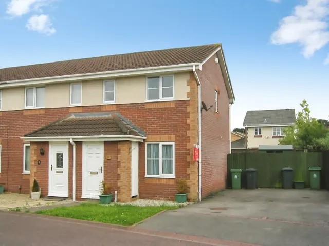 Downy Close, Quedgeley, GL2, photo 1