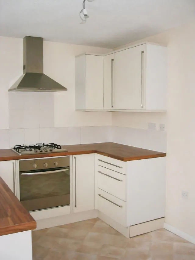 Downy Close, Quedgeley, GL2, photo 2