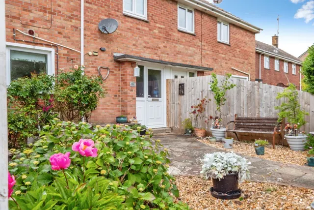 Cobham Drive, Weymouth, DT4, photo 1