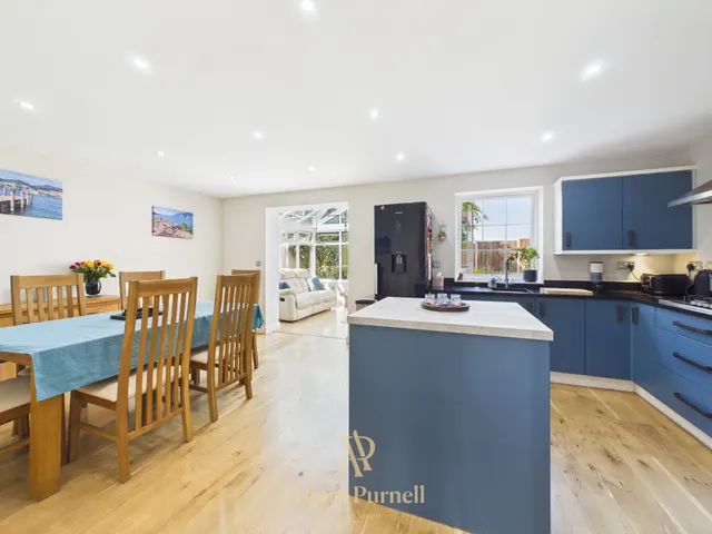 Jubilee Way, Burbage, LE10, photo 2