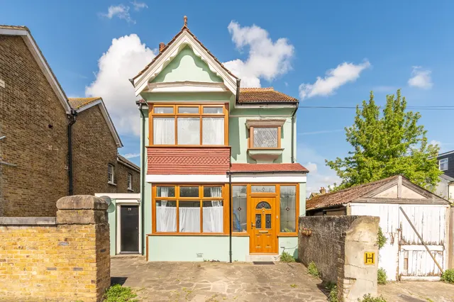 Thornton Heath, CR7, photo 1