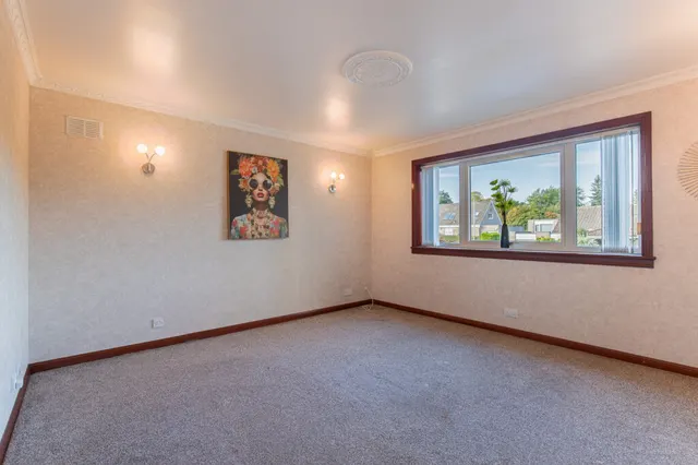 Woodend Crescent, Aberdeen, AB15, photo 1