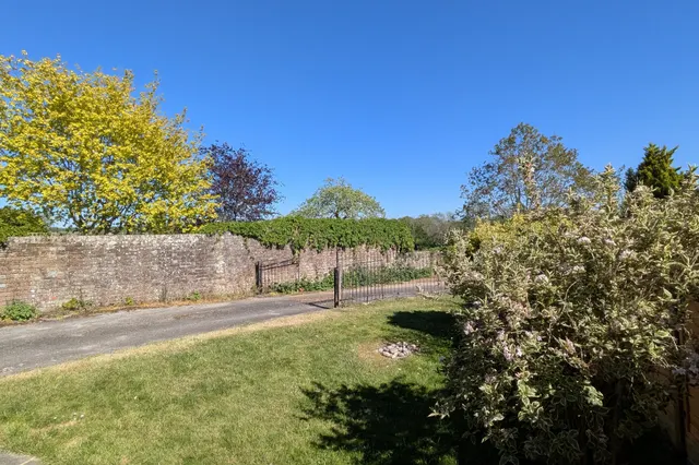 Photo 3 — School Hill, Warnham, RH12