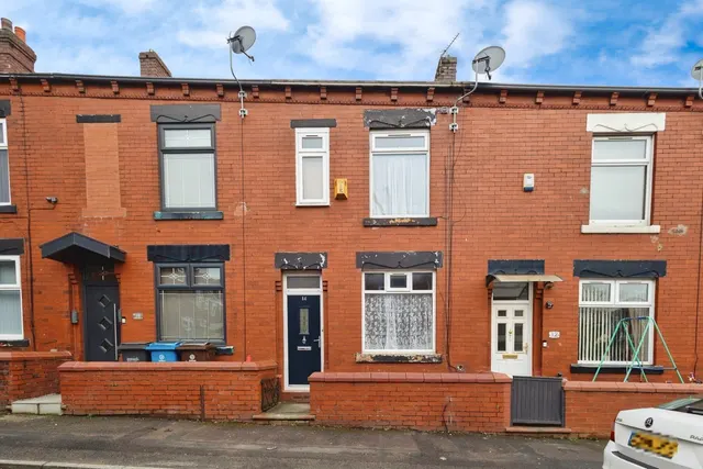 Palace Street, Oldham, Greater Manchester, OL9, photo 1