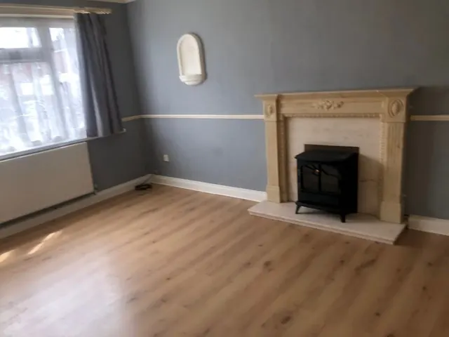 Windsor Road, Batley, WF17, photo 2