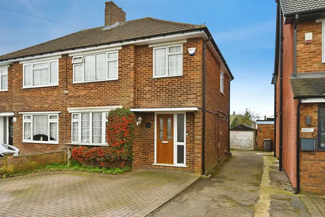 Rossfold Road, LUTON, Bedfordshire, LU3, photo 1