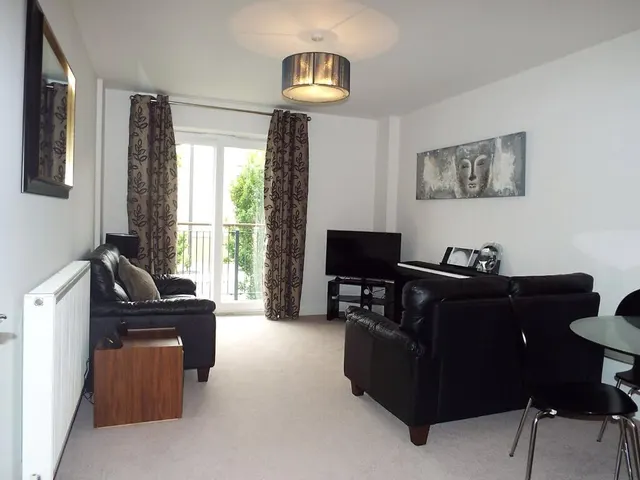 Portswood Road, Portswood, SO17, photo 2