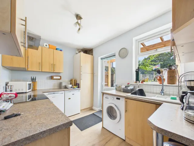 Carlton Road, Lowestoft, photo 1