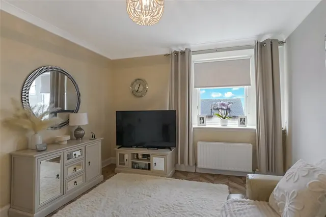 Photo 2 — Albert Road, Gourock, Inverclyde, PA19
