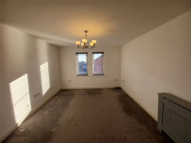 Blue Cedar Drive, Streetly, B74, photo 2
