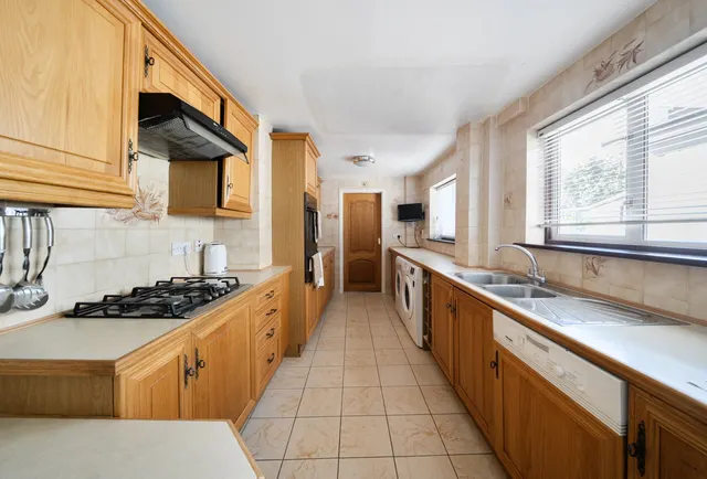 Photo 3 — Magdalen Road, Oxford, OX4 1RG