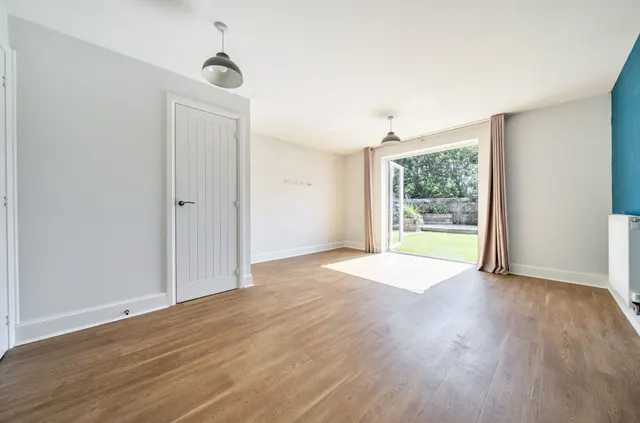 Maple Drive, Bracklesham Bay, PO20, photo 3