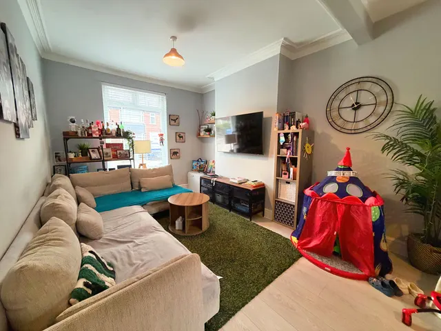 Princes Drive, Sale, photo 2