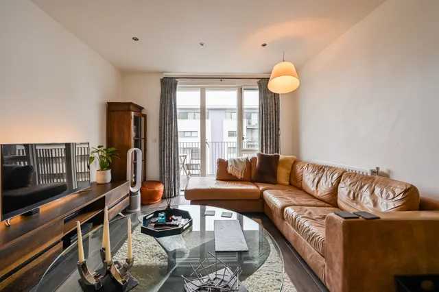 Flat 62, Boyd Building, 13 Hudson Way, London, photo 1