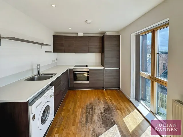 Barlow Moor Road, Chorlton, M21, photo 3