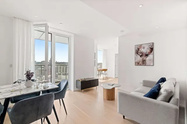 Photo 2 — York Place, London, SW11 3JE