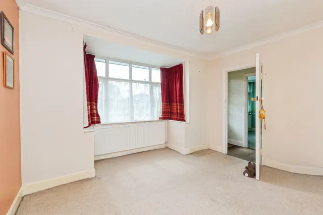 Photo 2 — Weston Road, Aston Clinton, Aylesbury