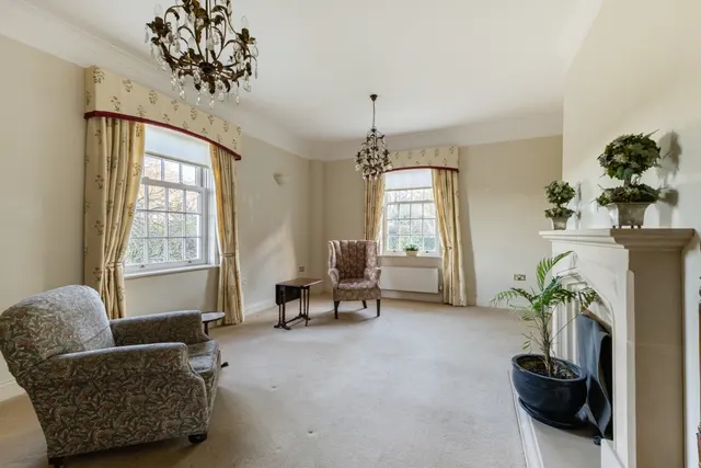 Photo 3 — Quinton Place Warminster BA12
