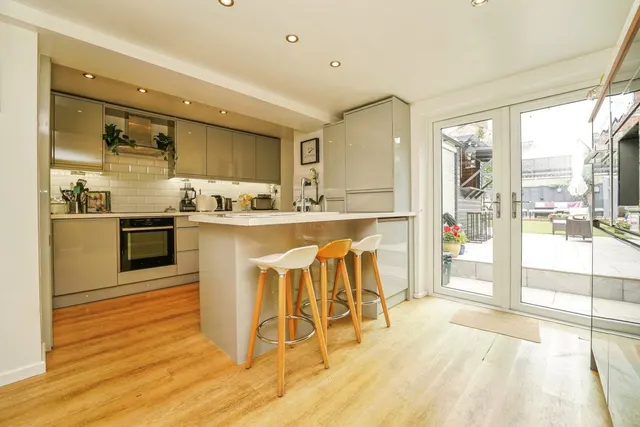Duke Street, Cheltenham, GL52, photo 1
