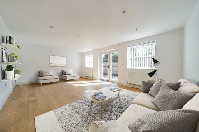 Sydney Road, Haywards Heath, RH16, photo 1