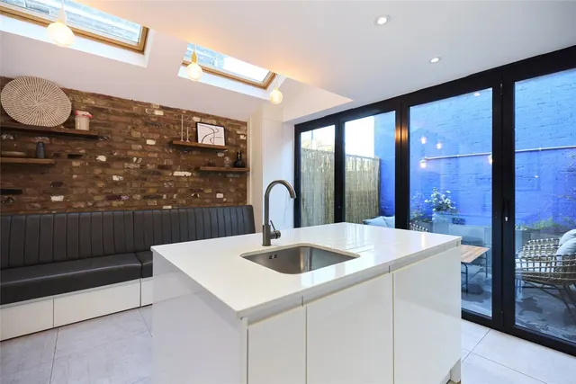 John Campbell Road, Dalston, N16, photo 1