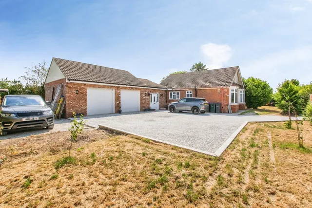 Main Road, New Bolingbroke, Boston, Lincolnshire, PE22, photo 1