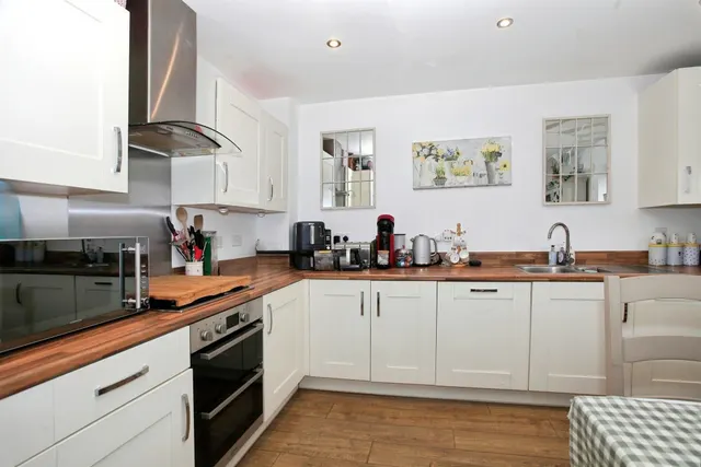 Streton Gardens, Peterborough, PE6, photo 3