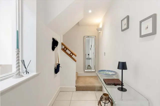 Imperial Mews, Cheltenham, GL50, photo 2