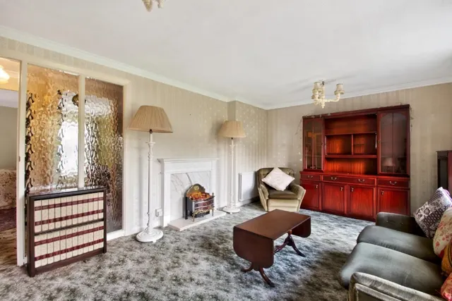 Otley Road, Harrogate, HG2, photo 2
