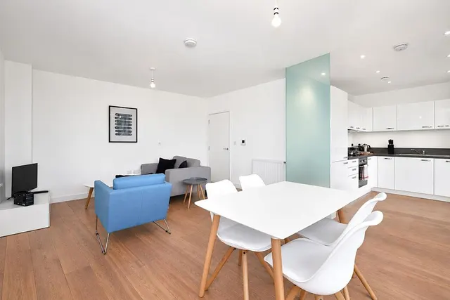 Mortimer Street, Fitzrovia, W1W, photo 1