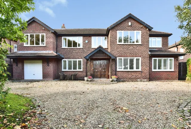 Moss Lane, Timperley, WA15, photo 1