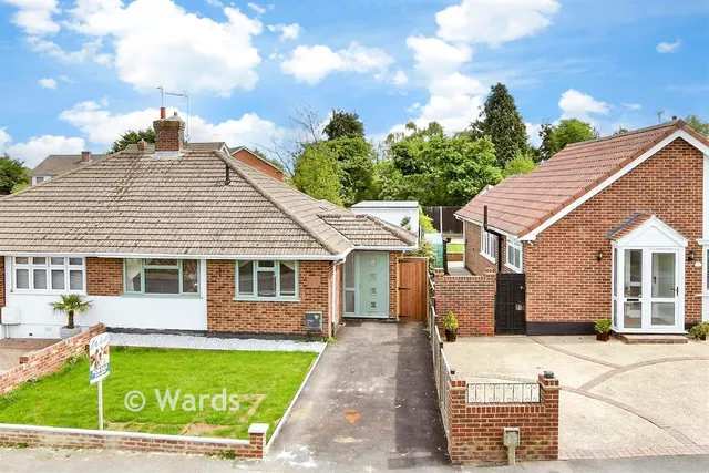 Neal Road, West Kingsdown, TN15, photo 1
