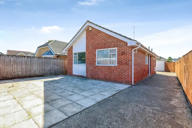 Symes Road, Poole, BH15, photo 1