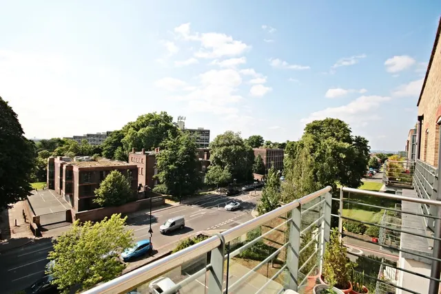 Holford Way, London, SW15, photo 2
