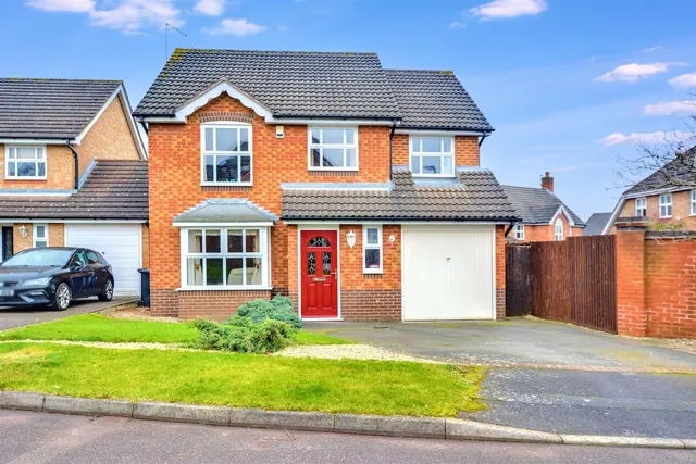 Holden Gardens, Stapleford, NG9, photo 1