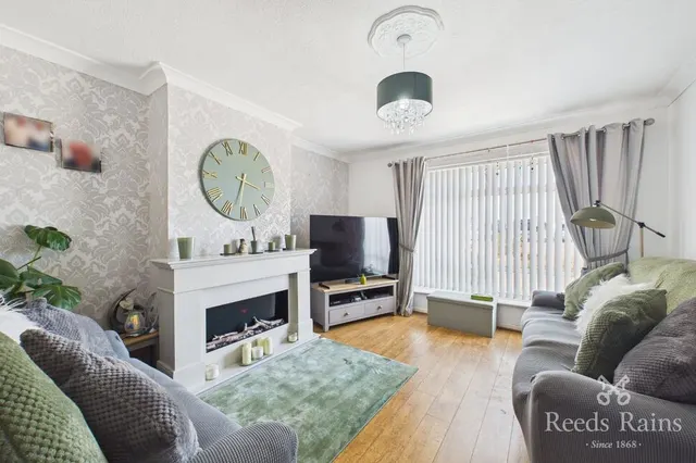 Photo 2 — Foryd Road, Kinmel Bay, Conwy, LL18