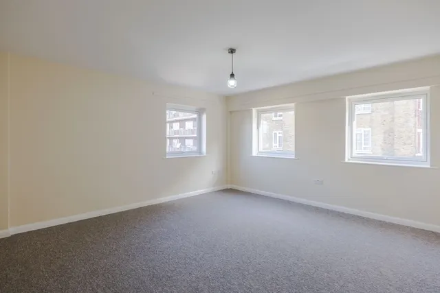 Vallance Road, London, E1, photo 2